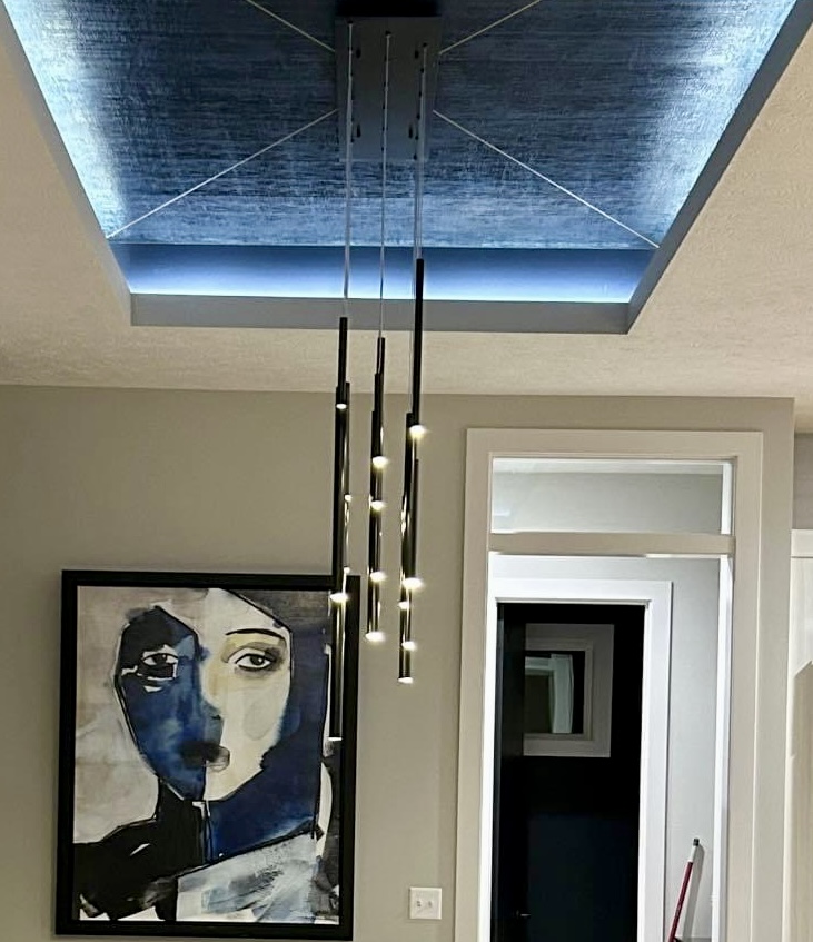 Fe Fi Faux Studios blue tray ceiling finish.